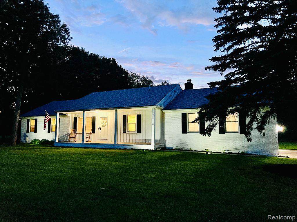 44760 Dionne - Photo 1