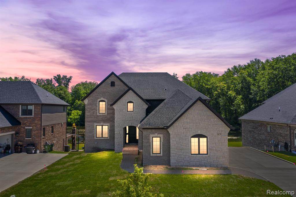 54072 Deadwood - Photo 1
