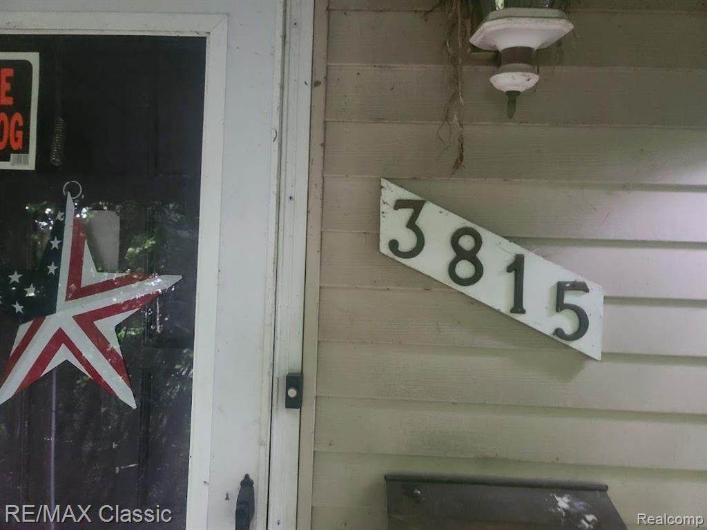 3815 Kent - Photo 1