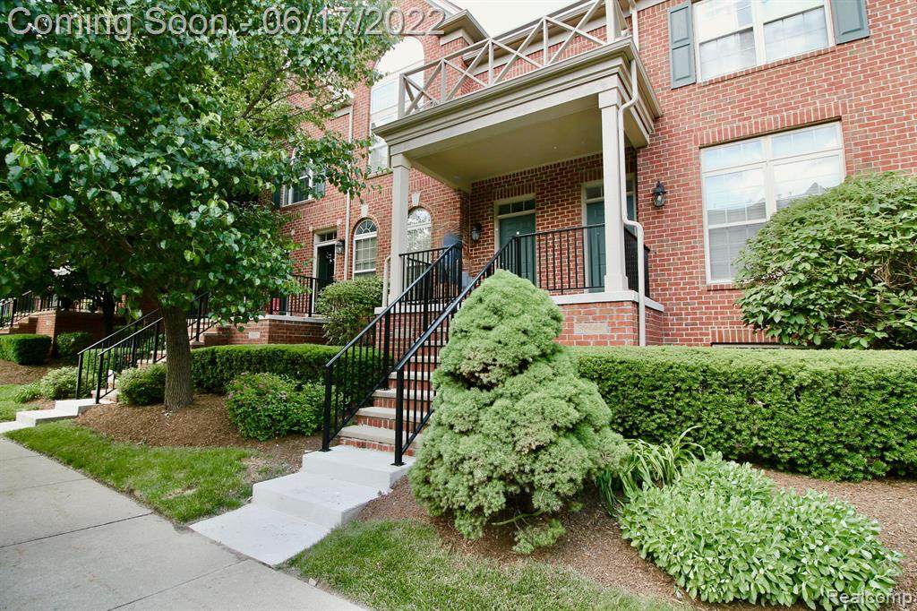 39446 Springwater Dr - Photo 1