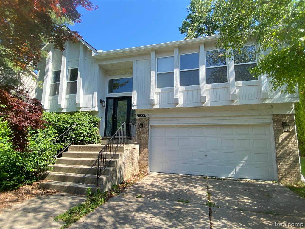 7072 Rolling Hills - Photo 1