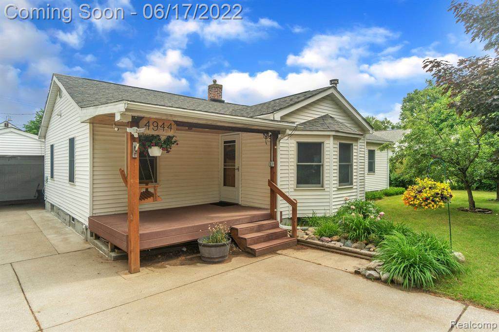 4944 Maycrest - Photo 1