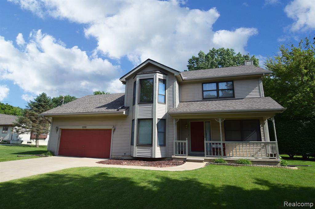 1252 Woodnoll - Photo 1