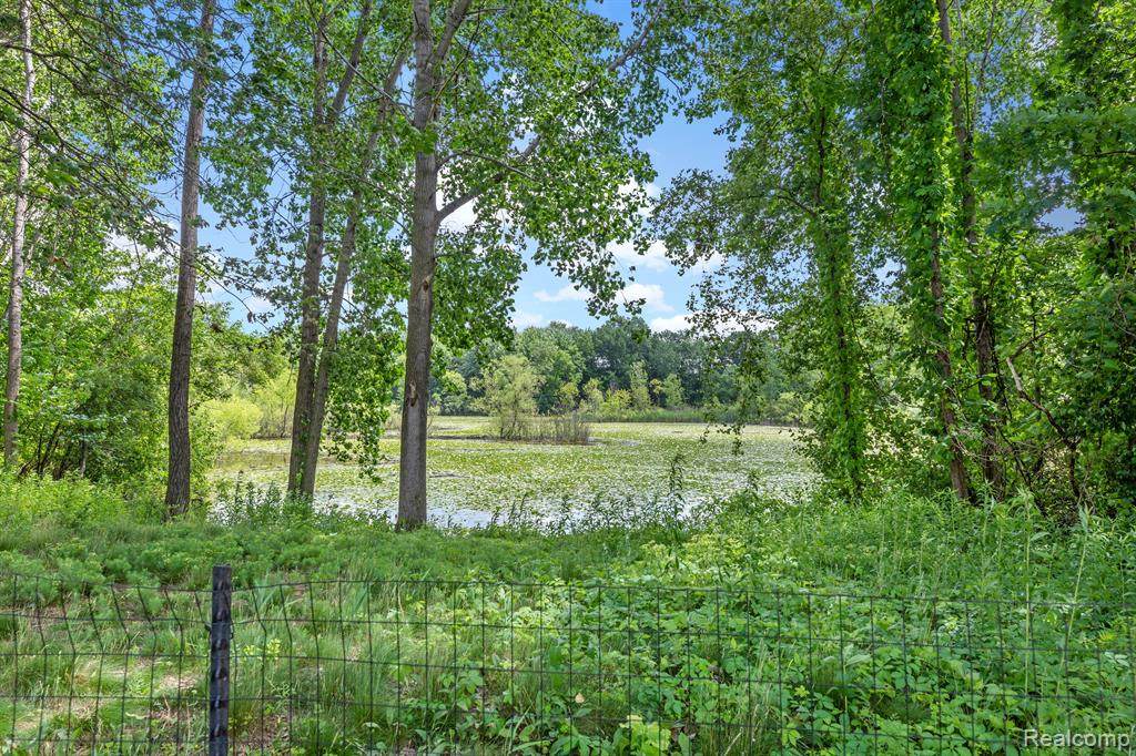 6346 Pembrook - Photo 1