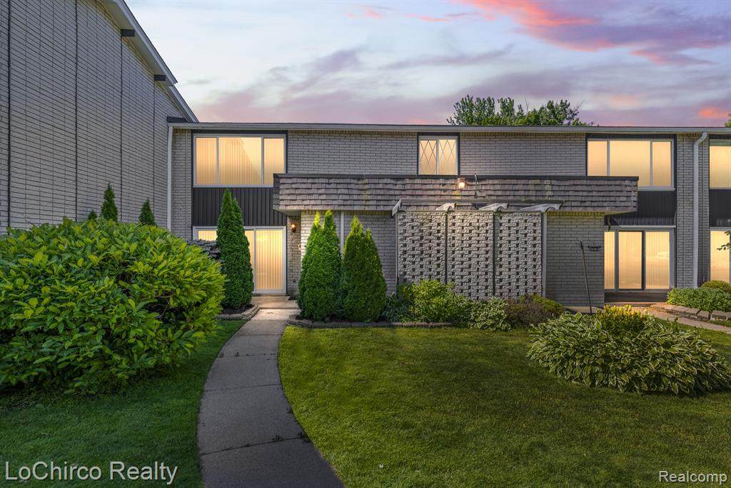 8248 Karam - Photo 1