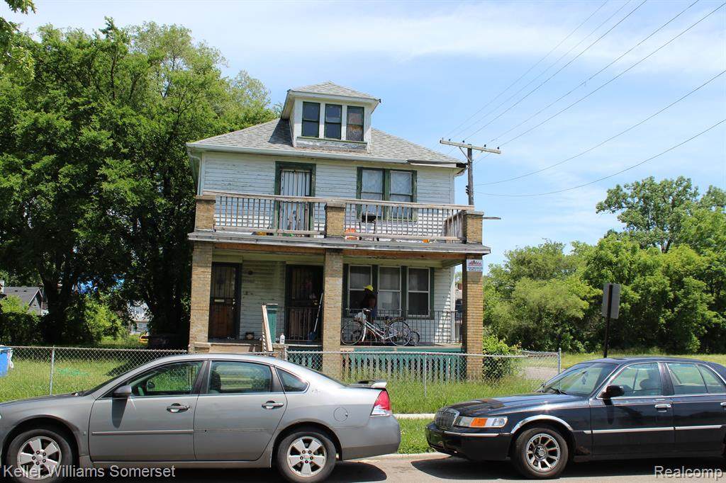 15500 Inverness - Photo 1