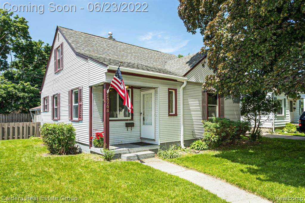 23705 Tawas - Photo 1