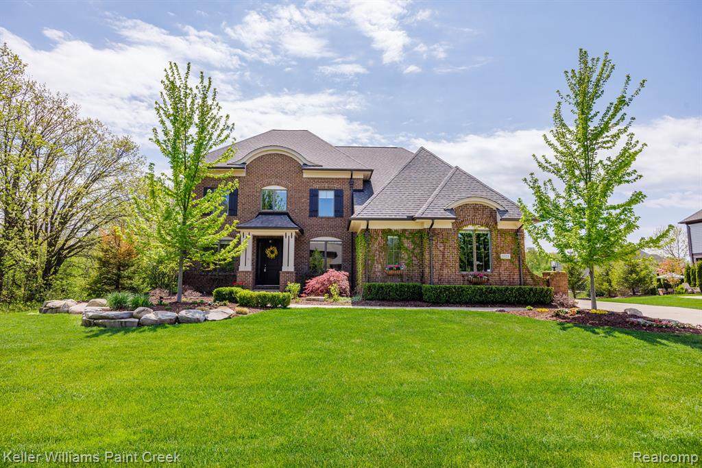 3323 Royal Berkshire - Photo 1
