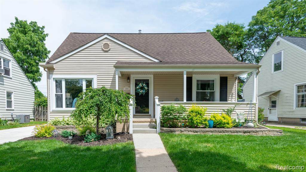 804 Duncan - Photo 1