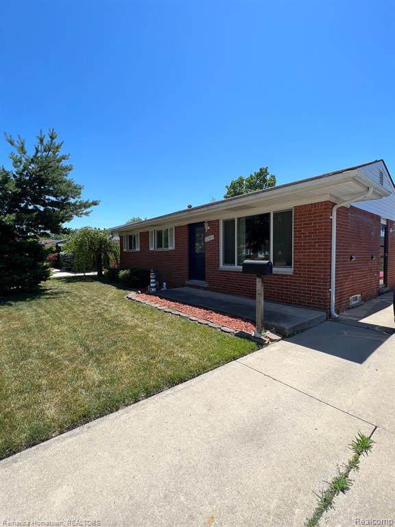 32505 Somerset - Photo 1