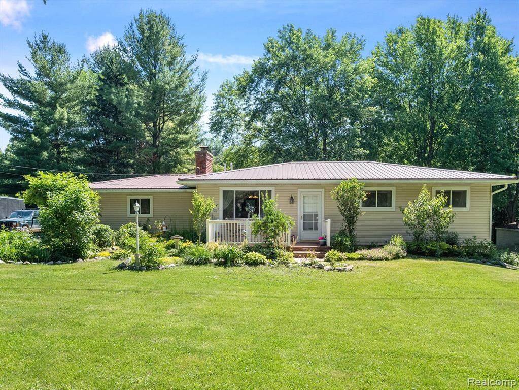 5480 Groveland - Photo 1