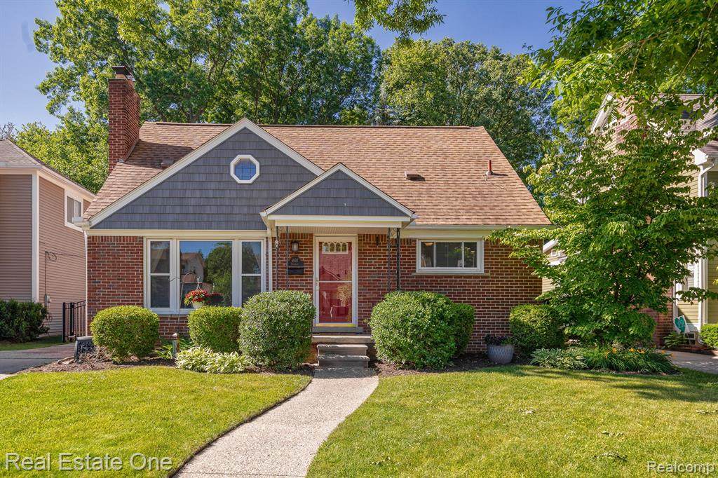 1837 Franklin - Photo 1