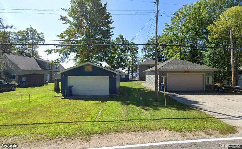 617 Long Point - Photo 1