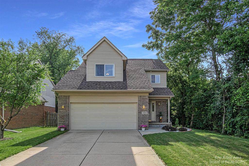 3084 Cherry Tree La - Photo 1