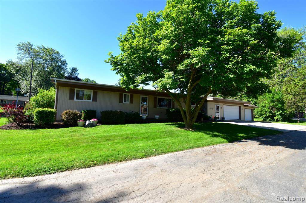 11865 Algonquin - Photo 1
