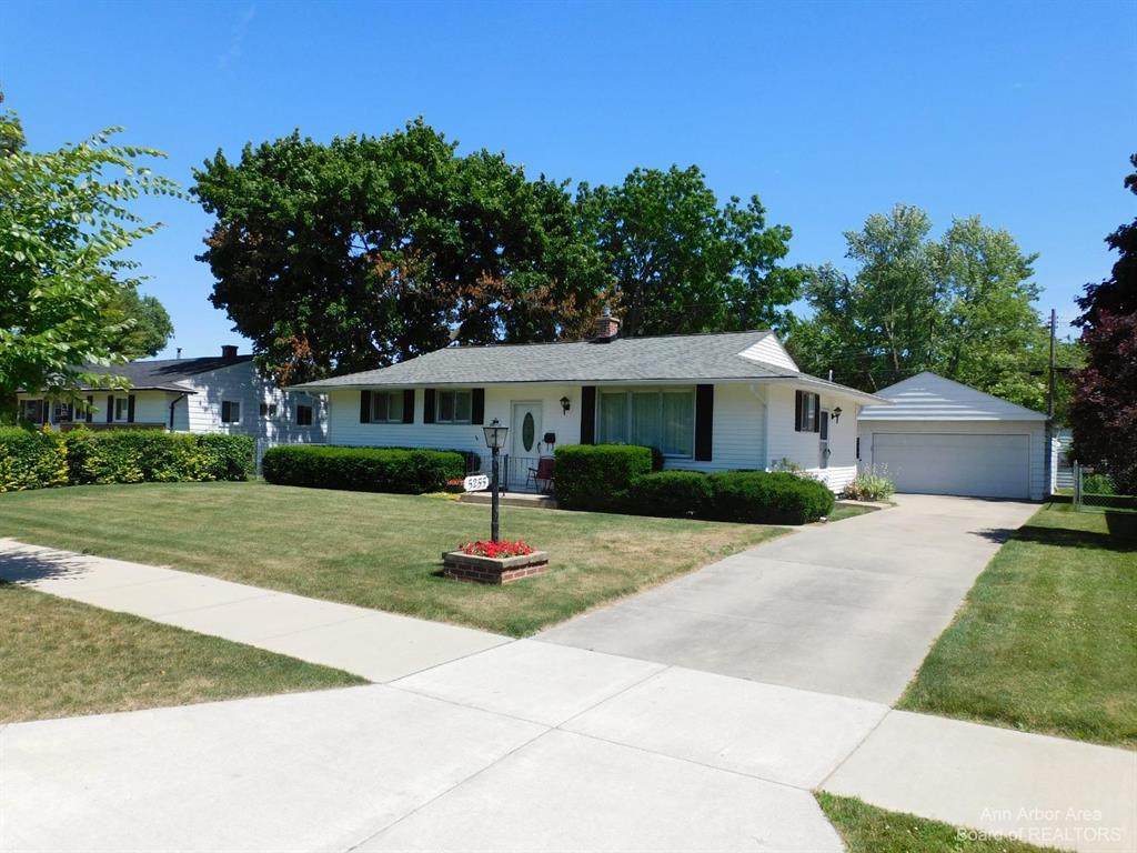 5255 Worchester - Photo 1