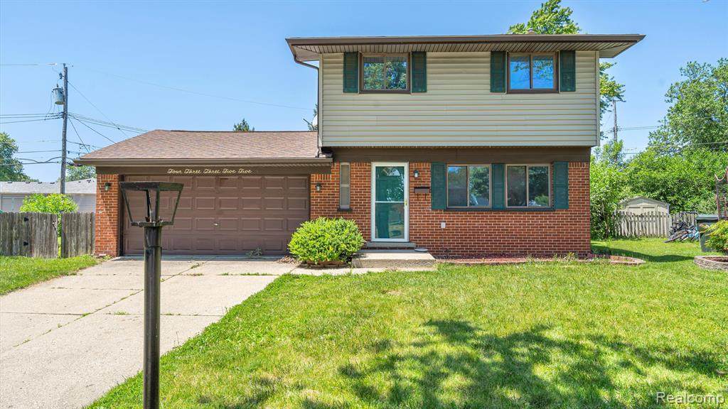 43355 Ryer - Photo 1