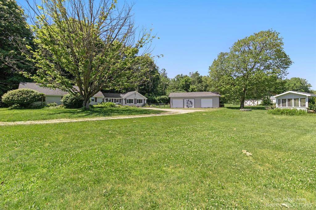 5312 Seymour - Photo 1