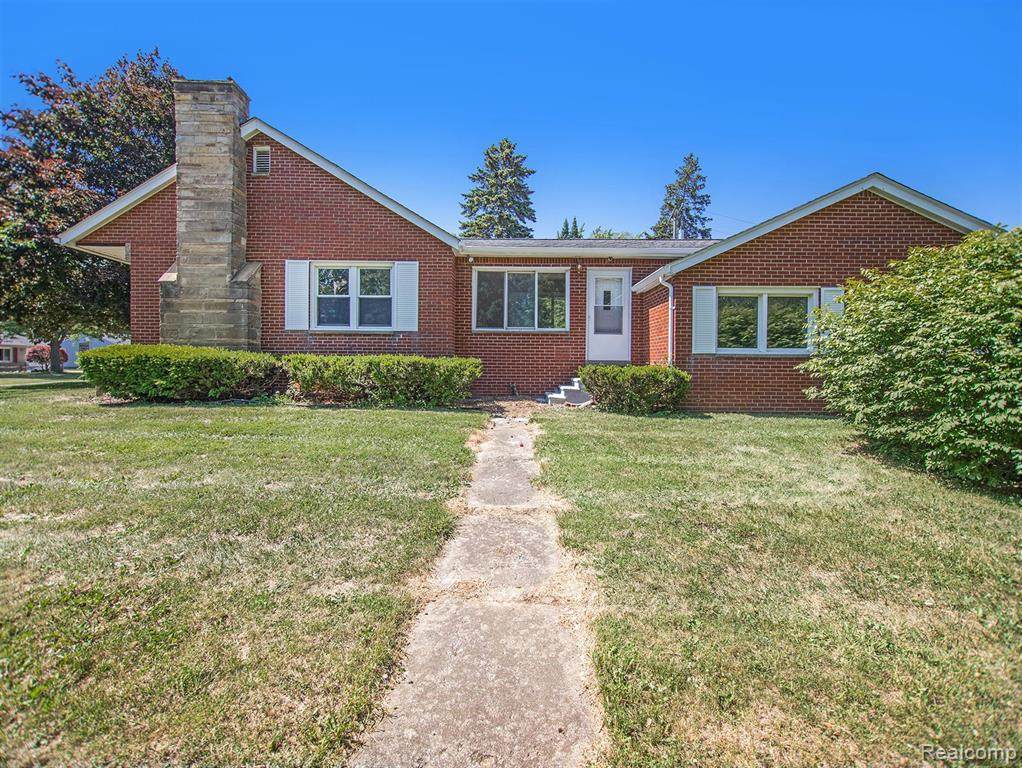 2866 Otsego - Photo 1