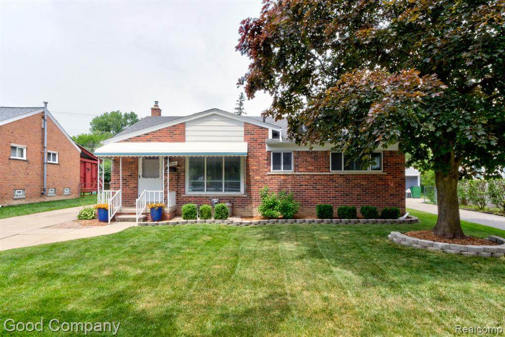 32040 Marblehead - Photo 1