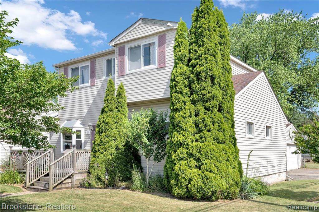 5220 Hatchery - Photo 1