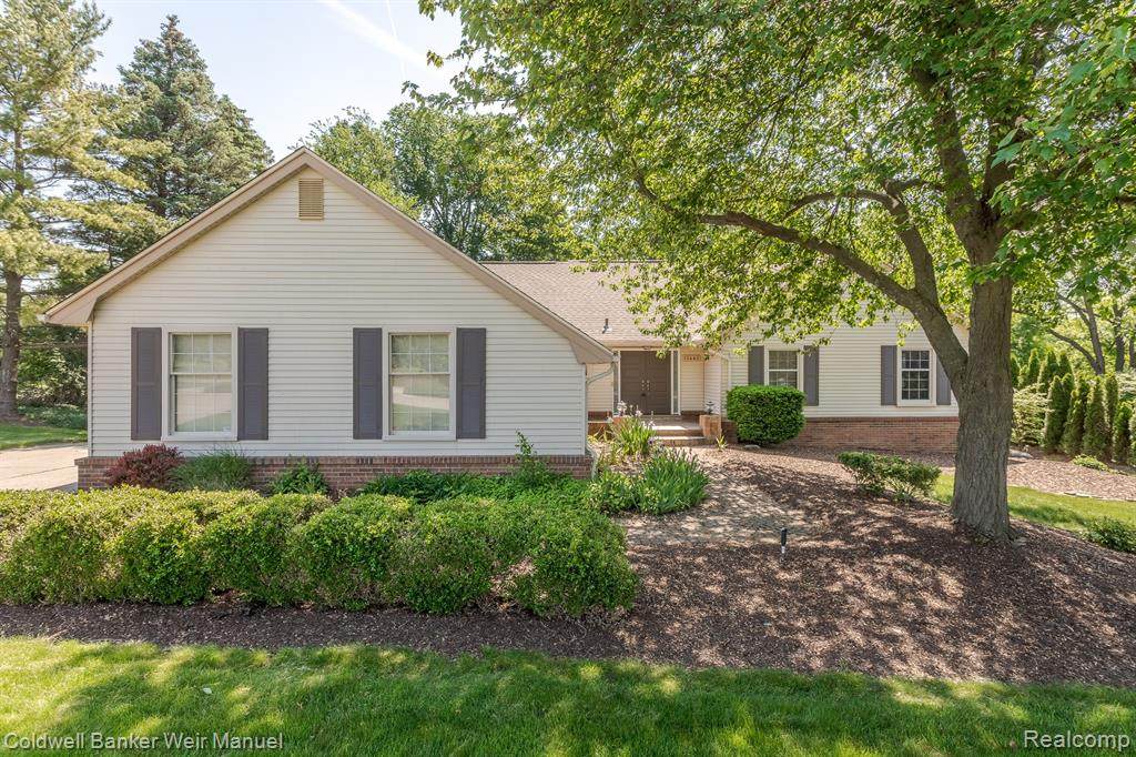 13442 Portsmouth - Photo 1