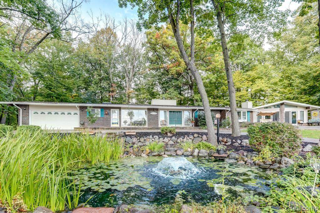 2927 Duana - Photo 1