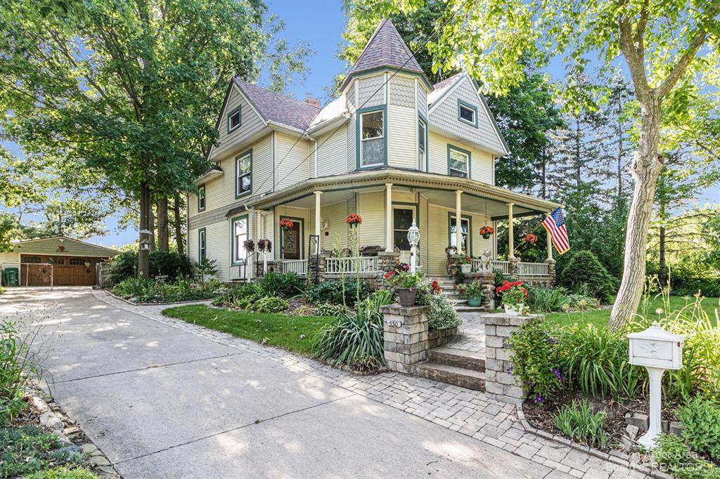 550 Ann Arbor - Photo 1