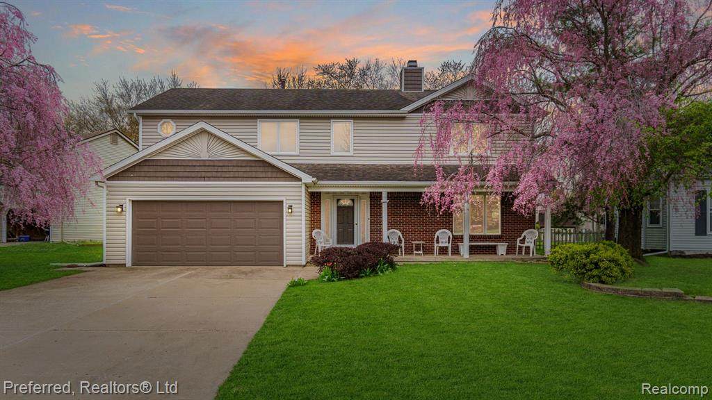 5666 Winslow - Photo 1