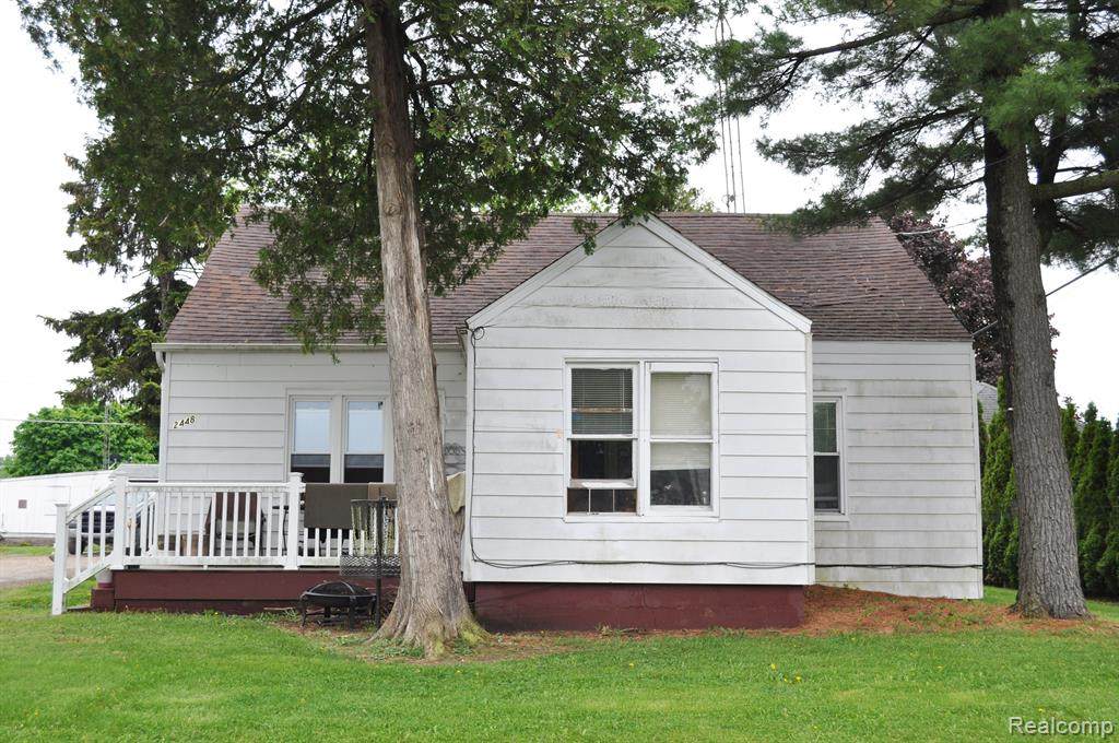 2448 Maple - Photo 1
