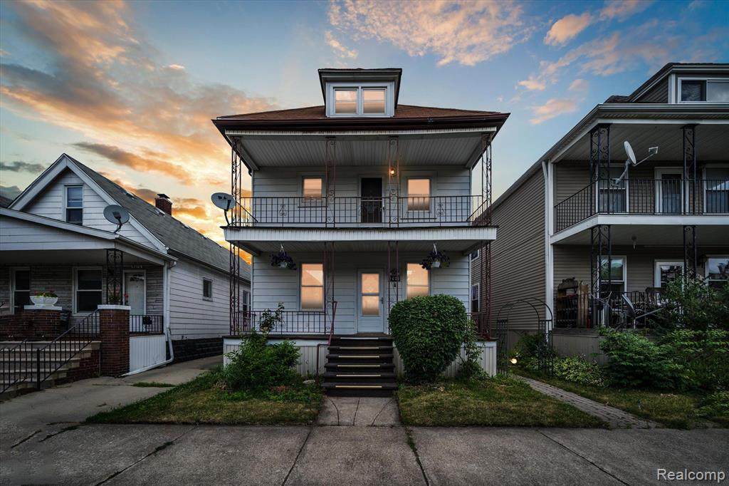 9410 Mcdougall - Photo 1