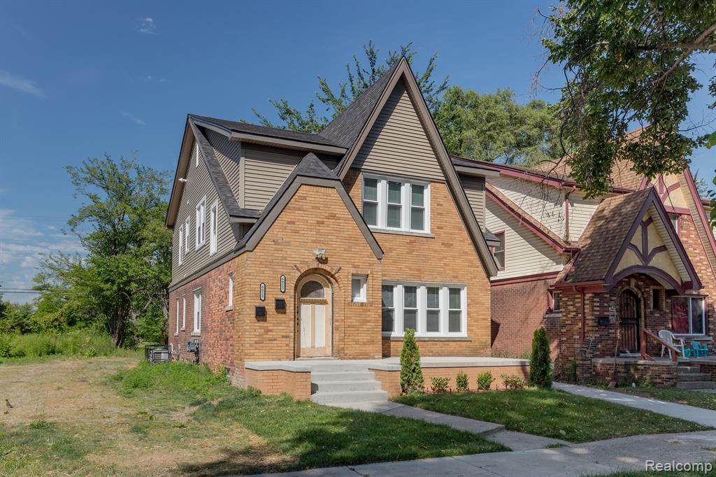 6023 Harrell - Photo 1