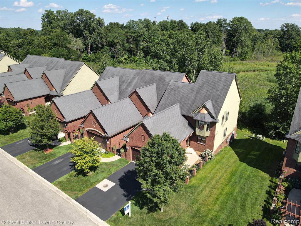 3619 Bay Harbor - Photo 1