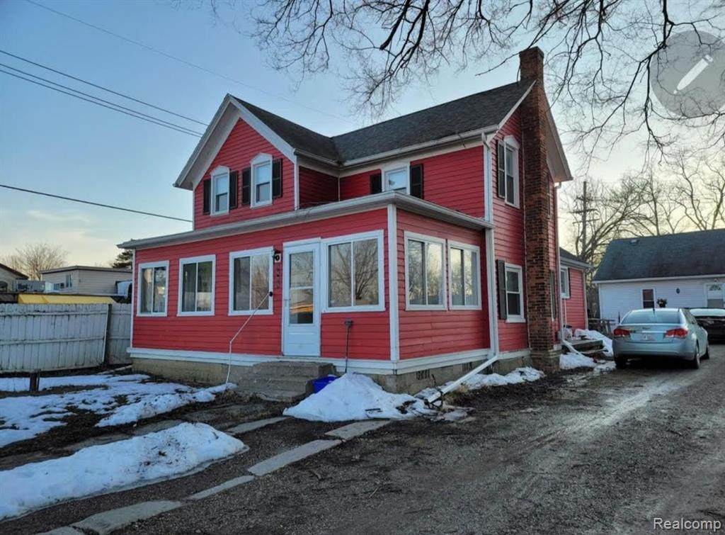 9489 Main Street - Photo 1