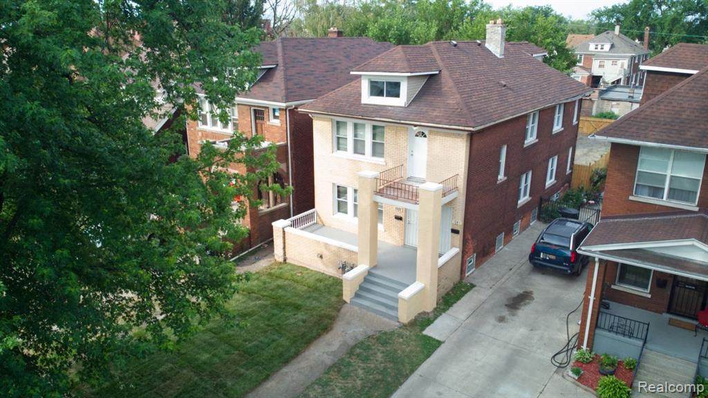 1039 Rademacher - Photo 1