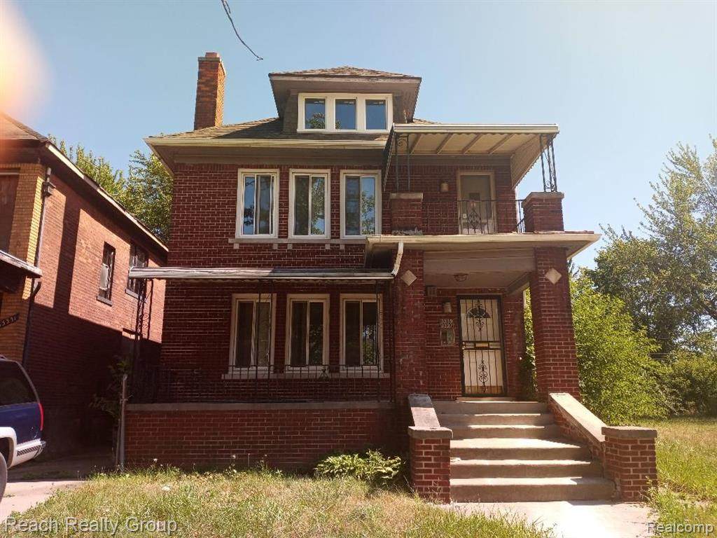 3337 Sturtevant - Photo 1