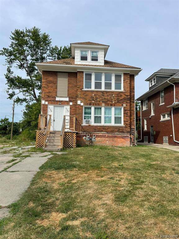 2135 Lakewood - Photo 1