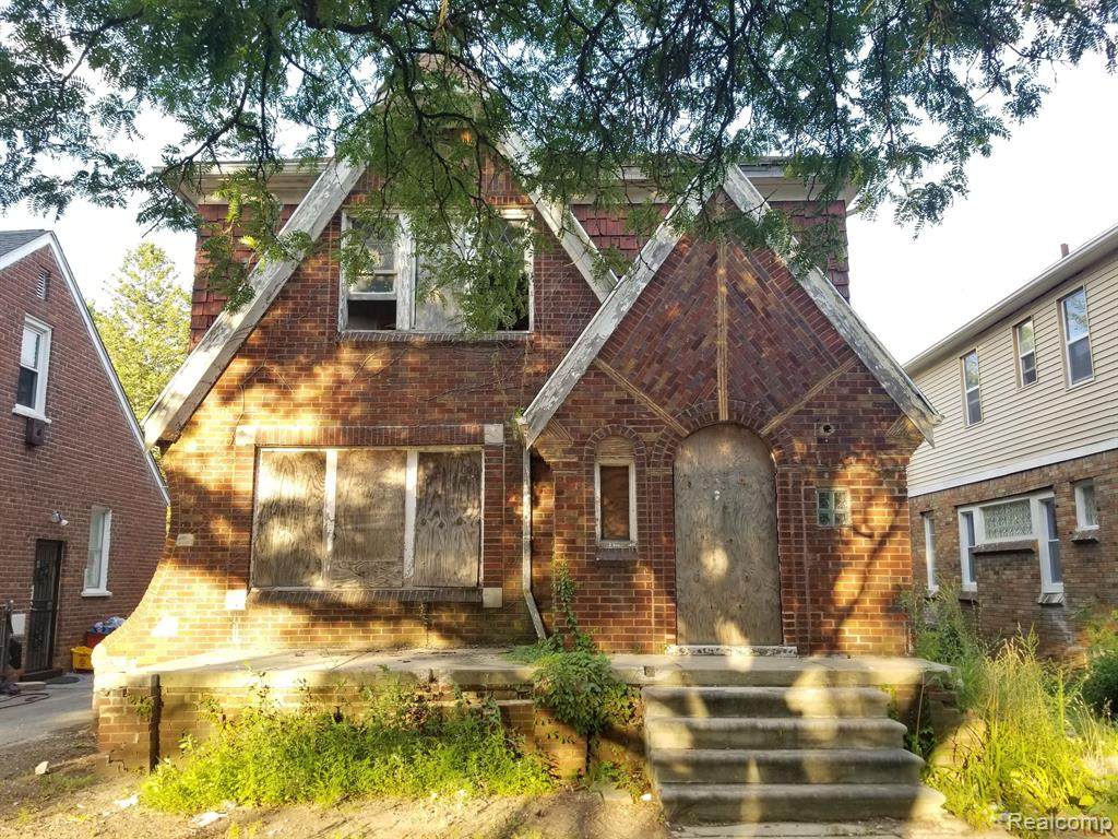 9534 Sorrento - Photo 1