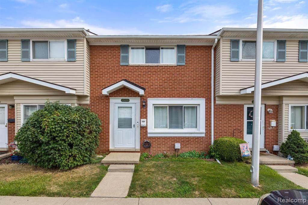 25676 Lexington - Photo 1