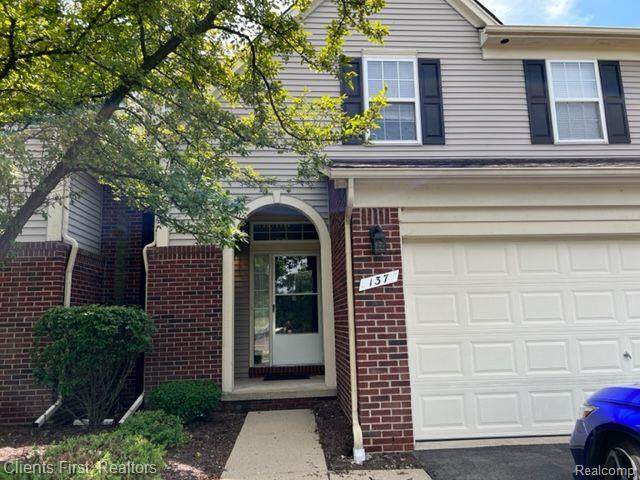 137 Concord - Photo 1