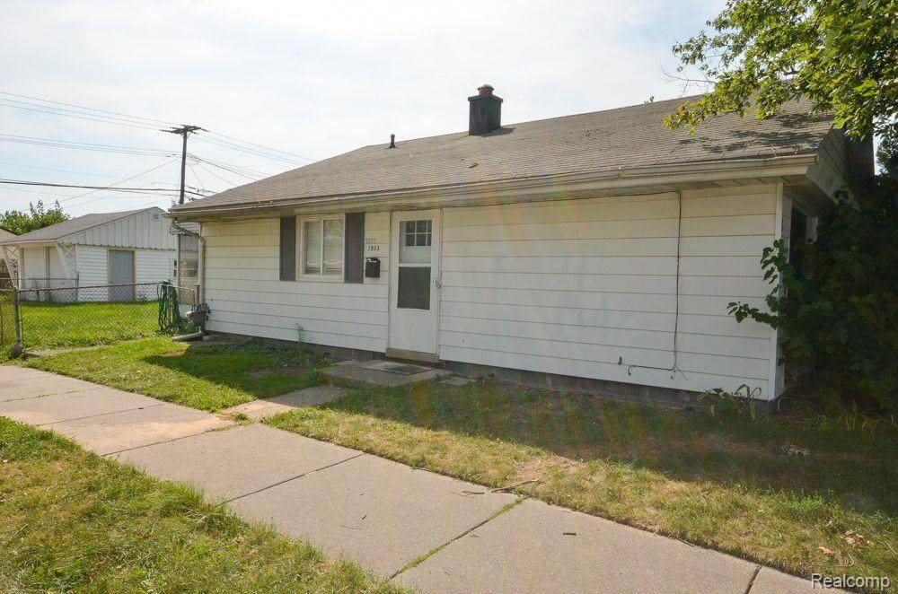 7803 Roosevelt - Photo 1