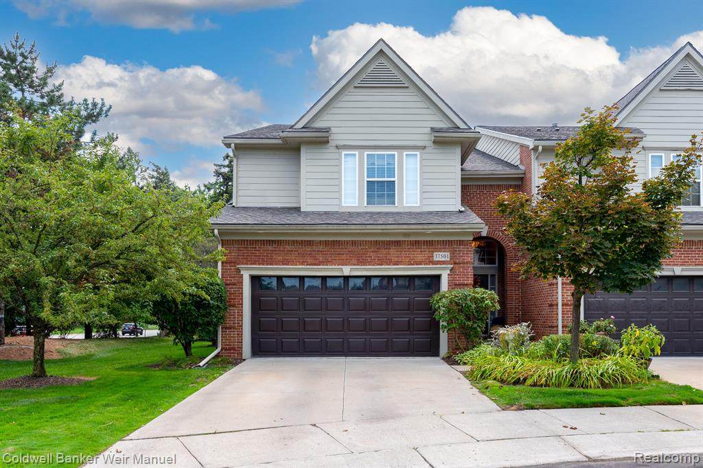 37501 Newburgh Park - Photo 1