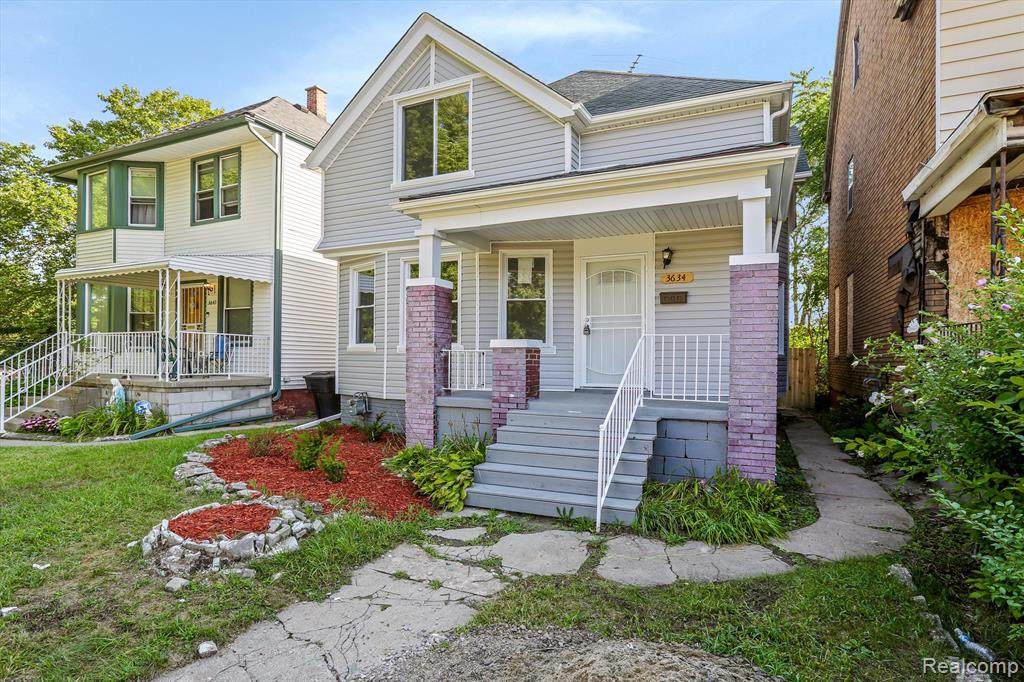3634 Seyburn - Photo 1
