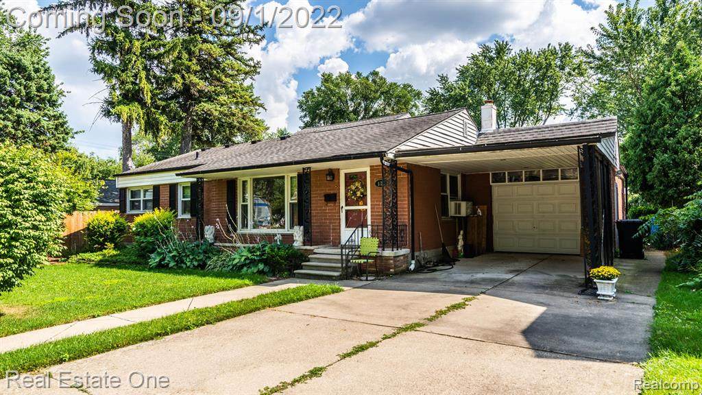 526 Girard - Photo 1