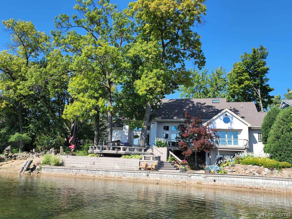 13521 Haddon - Photo 1