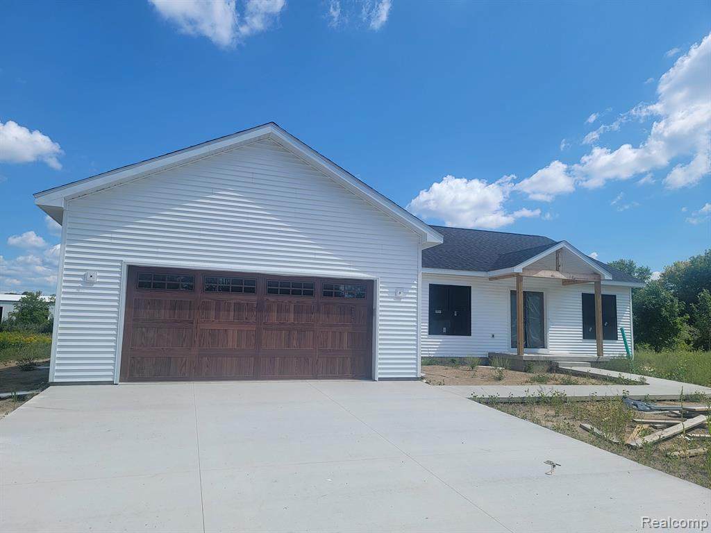8235 Linden - Photo 1