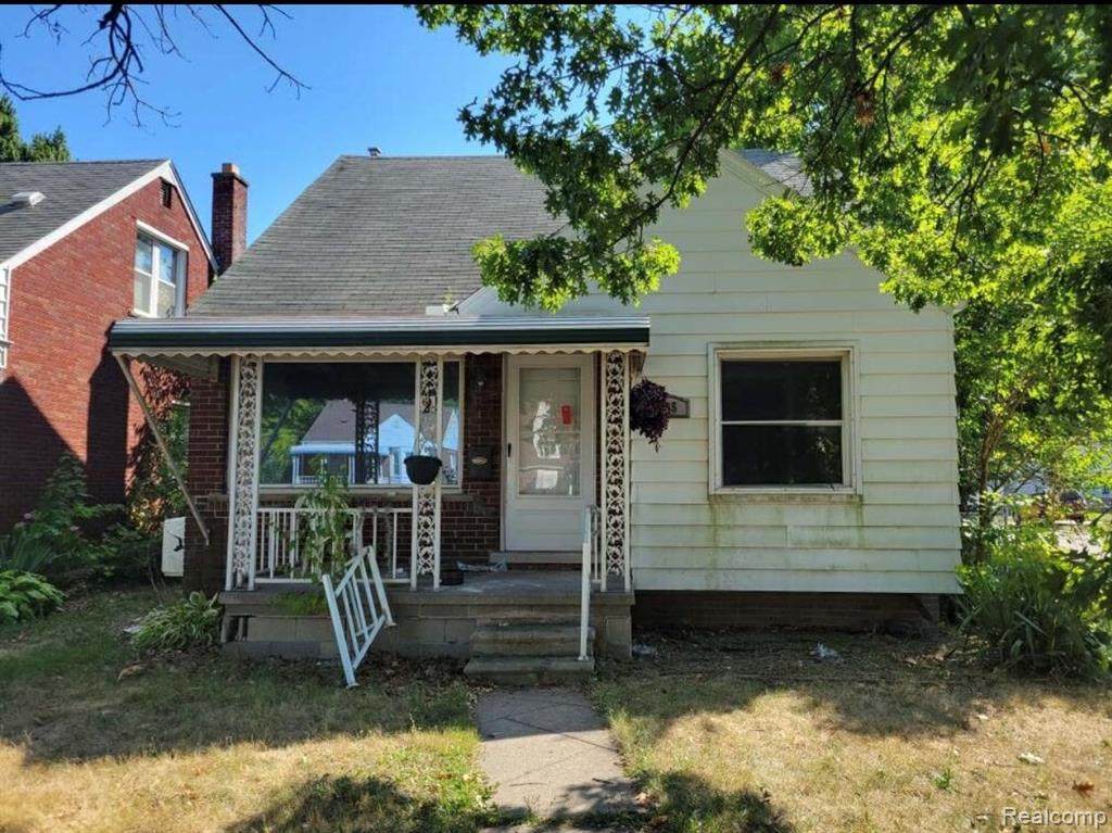885 Lincoln - Photo 1
