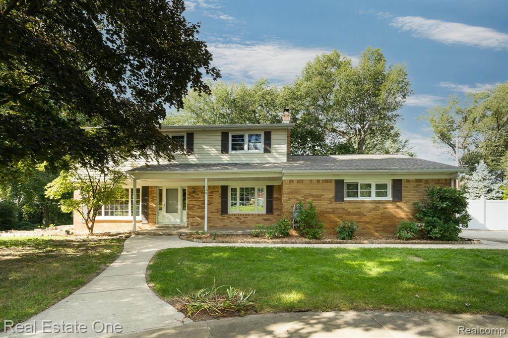 139 Lonesome Oak - Photo 1