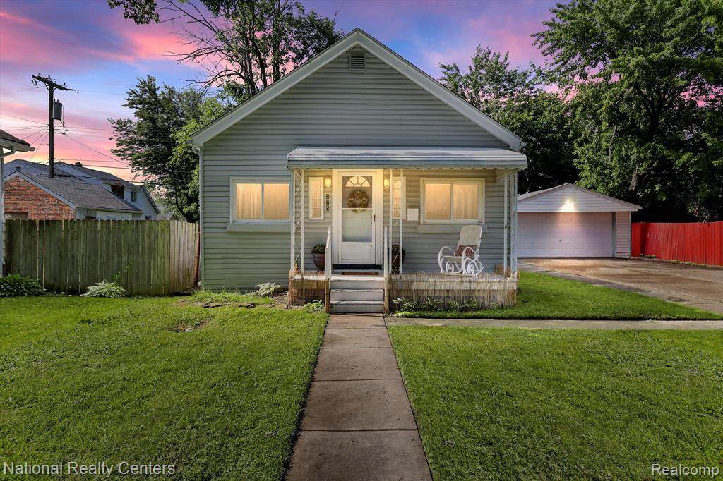 375 Pearl - Photo 1