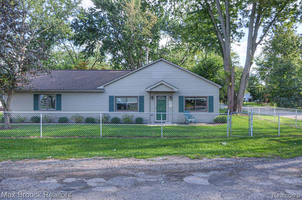 2106 Davista - Photo 1